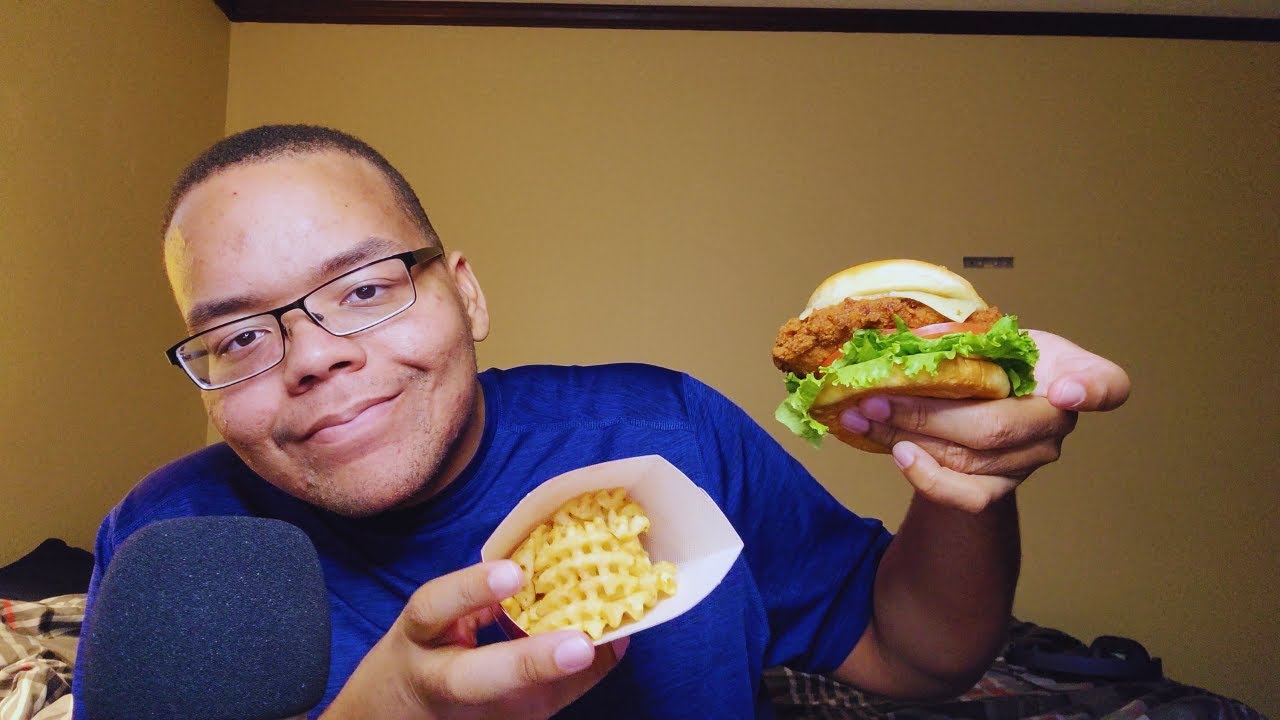 ASMR Chick-Fil-A Mukbang | Сплетни на работе + время историй | Шепот
