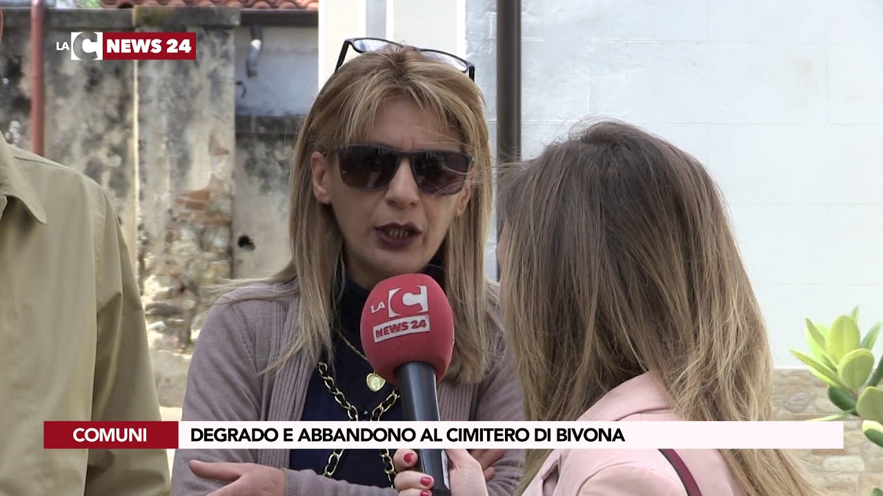 Degrado e abbandono al cimitero di Bivona