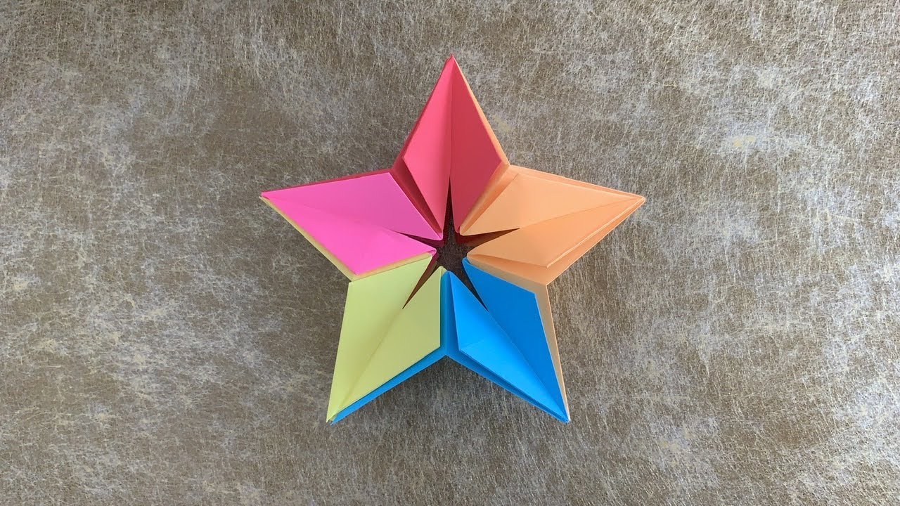 MODULAR ORIGAMI PUFFY STAR