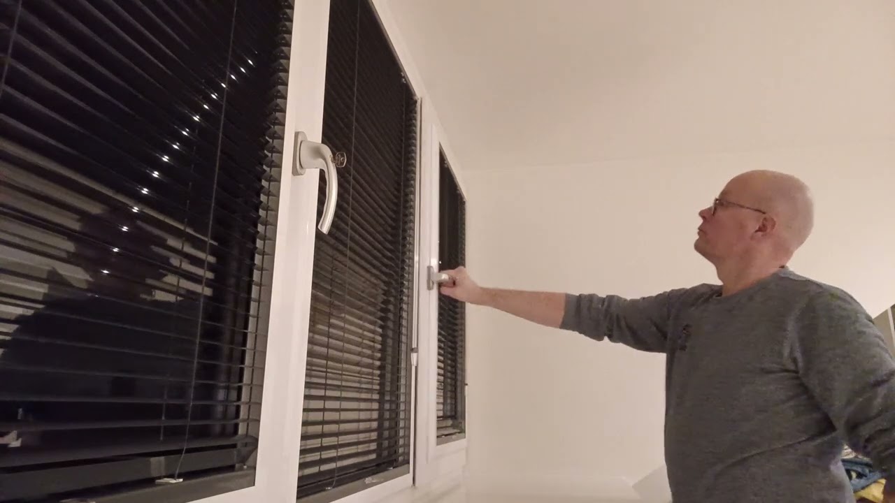 Montage zonder boren of schroeven | Jaloezieën speciaal voor kunststof kozijnen