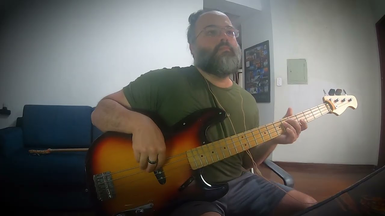 Stevie Wonder - Superstition (bass cover)