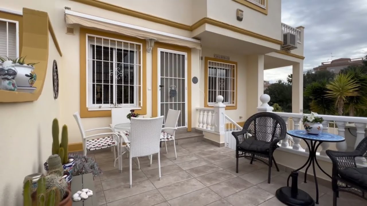 Calle Niagara, Playa Flamenca , Torrevieja 