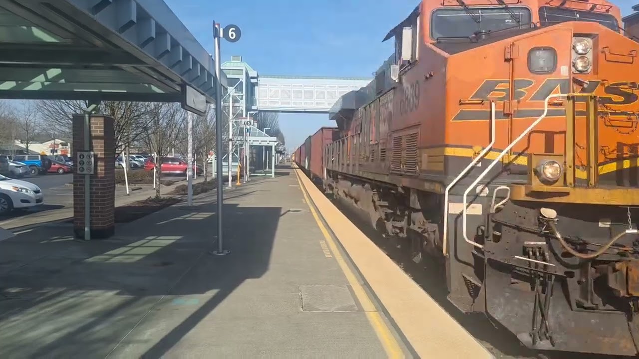 BNSF Work train at Auburn with LORAM!