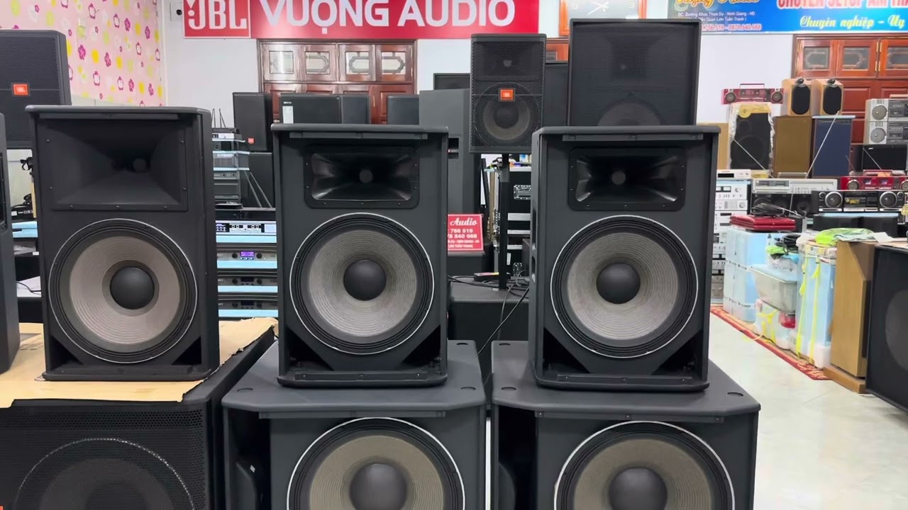 Mời anh em thẩm SRX715 & SRX815 so sánh hai phân khúc anh em thẩm và cho ý kiến☎️0978840668