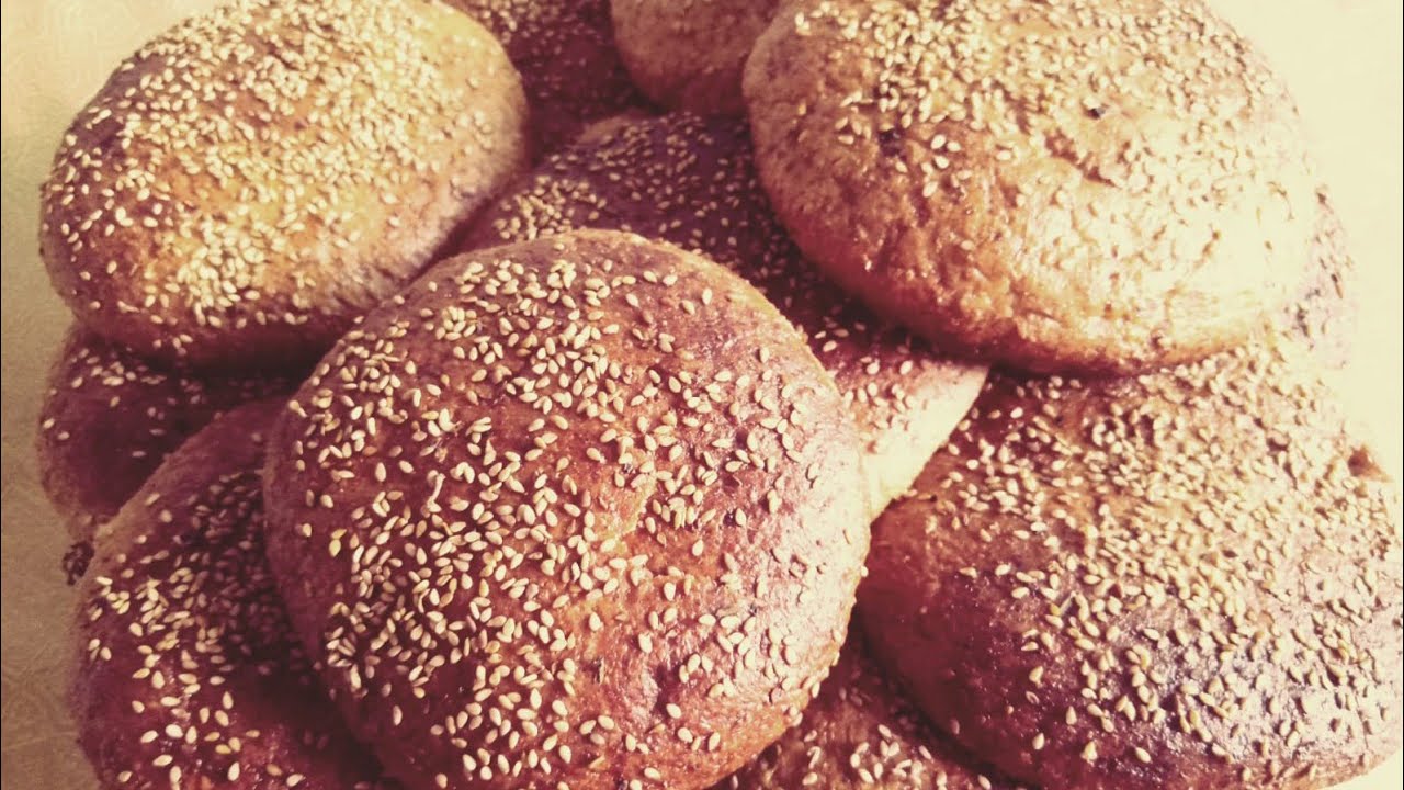 قراشل بالدقيق الكامل و الخروب بدون سكر صحيين خاصة لاصحاب السكري