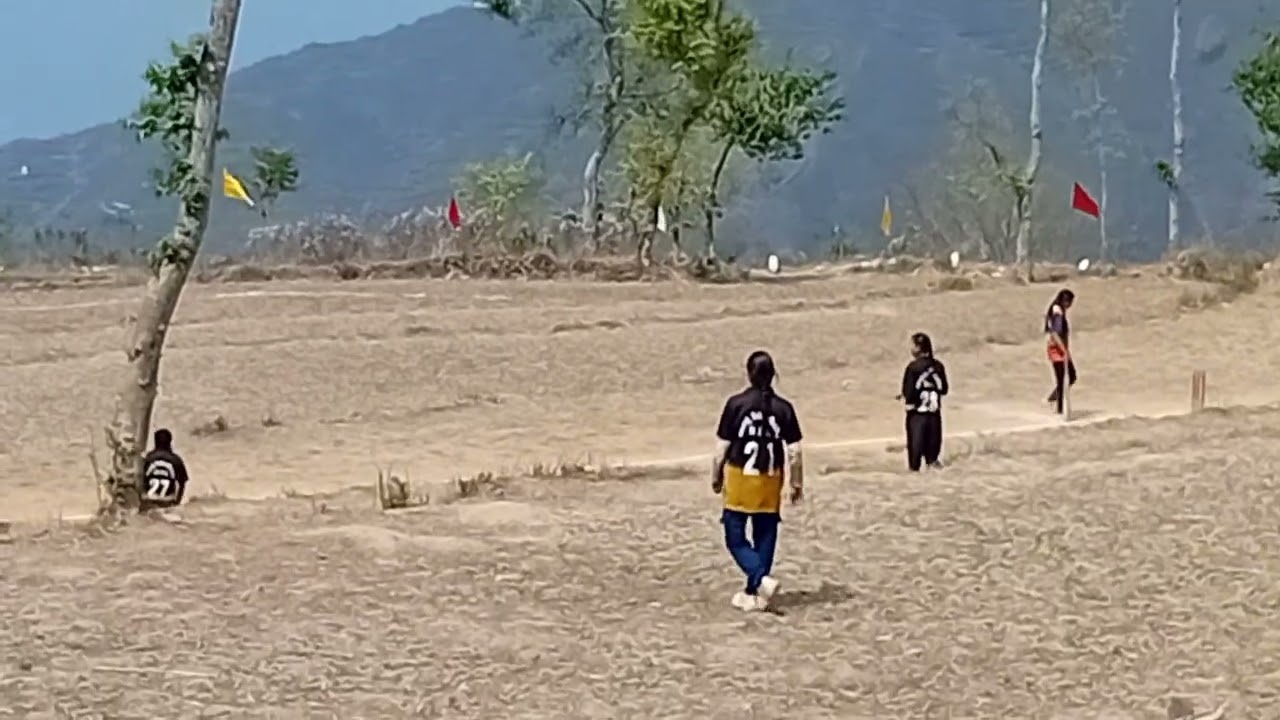 सेमी फाइनल मैच .नौगांवखाल vs चोपडा  #match #uttrakhamdi #phadi महिला #anjuramolablogs 