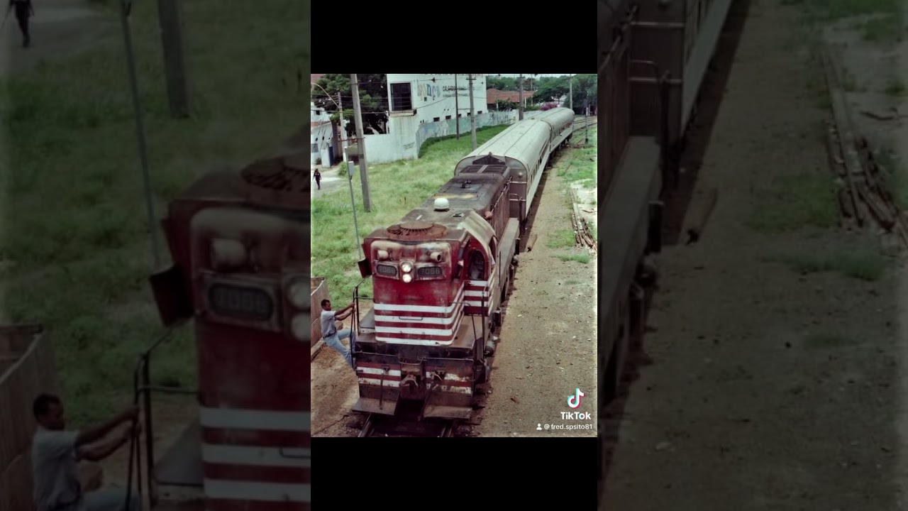 Trem da Fepasa e Ferroban