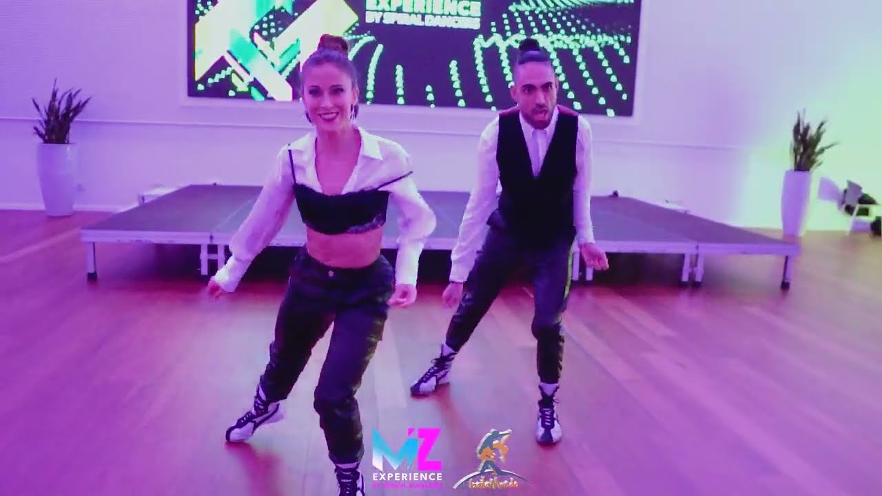 Baila Mundo - Juanma Peña & Pilar Martín (MZOUK Experience 2022)