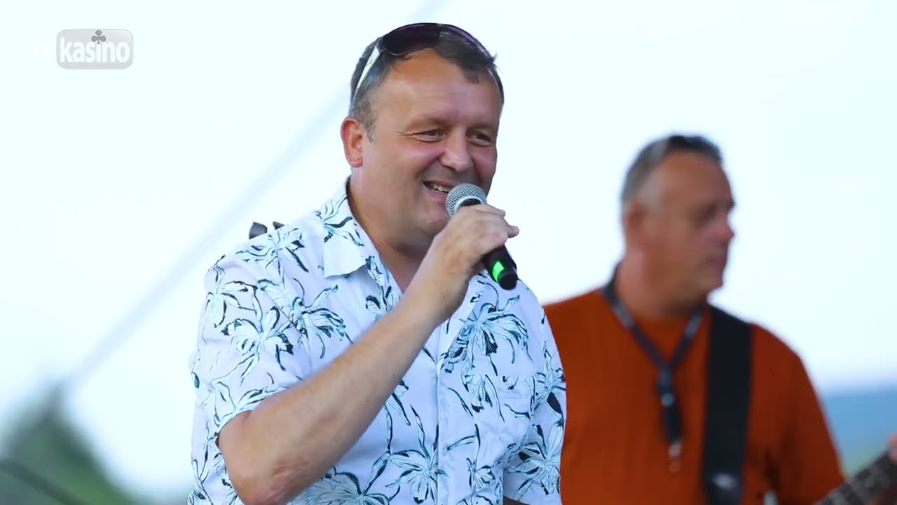 M plus M: Neber život príliš vážne