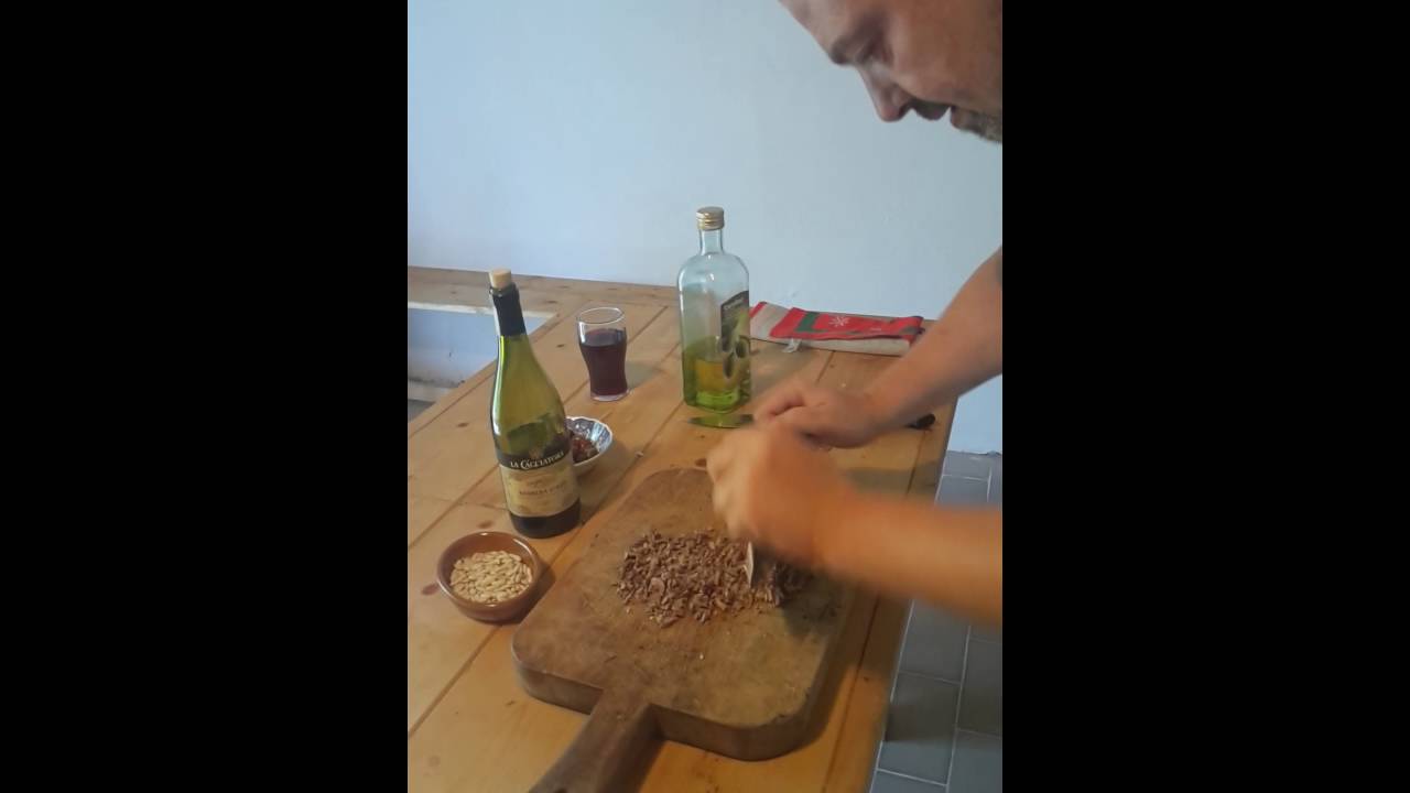 Cuniggiu in ta cassoula a Zeneixe   (  2° Puntata  )