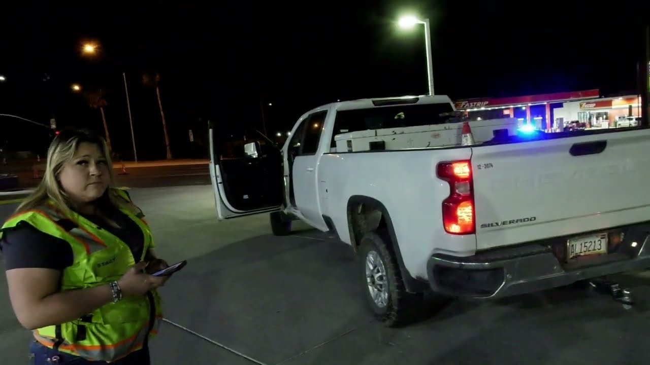 Exposing FNF Construction: Unauthorized Use of Blue Lights in Bullhead City