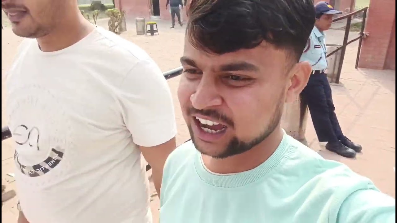 Itna bada ghanta dekhe ham log nalanda university vlog #viral #trending #vlogwithayushraj   #like 