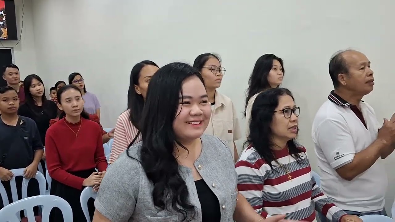 Puji dan Sembah semasa Kebaktian Krismas di Gereja St. Luke,  Pulai (23.12.25)