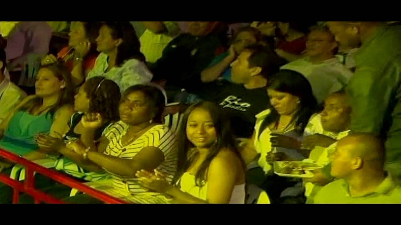 EL VIEJO LAZARO  Juan Carlos Alfonso y la Dan Den en Ecuador