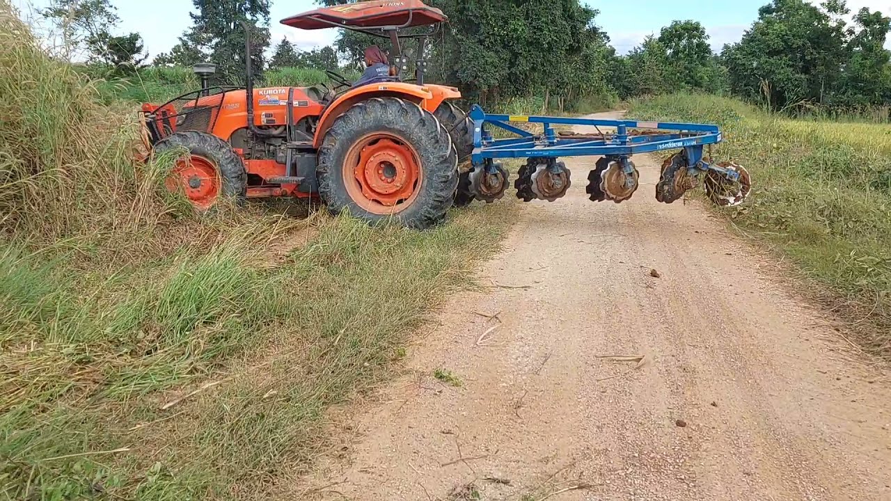 kubota m108s# ไถผานสับหมก 6จาน #หญ้ารกมาก!!!!
