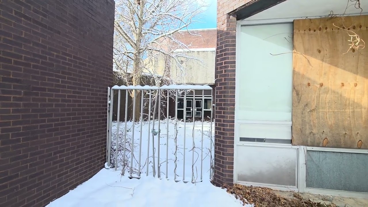 Returning to Abandoned School 3 years later (Exterior Tour)