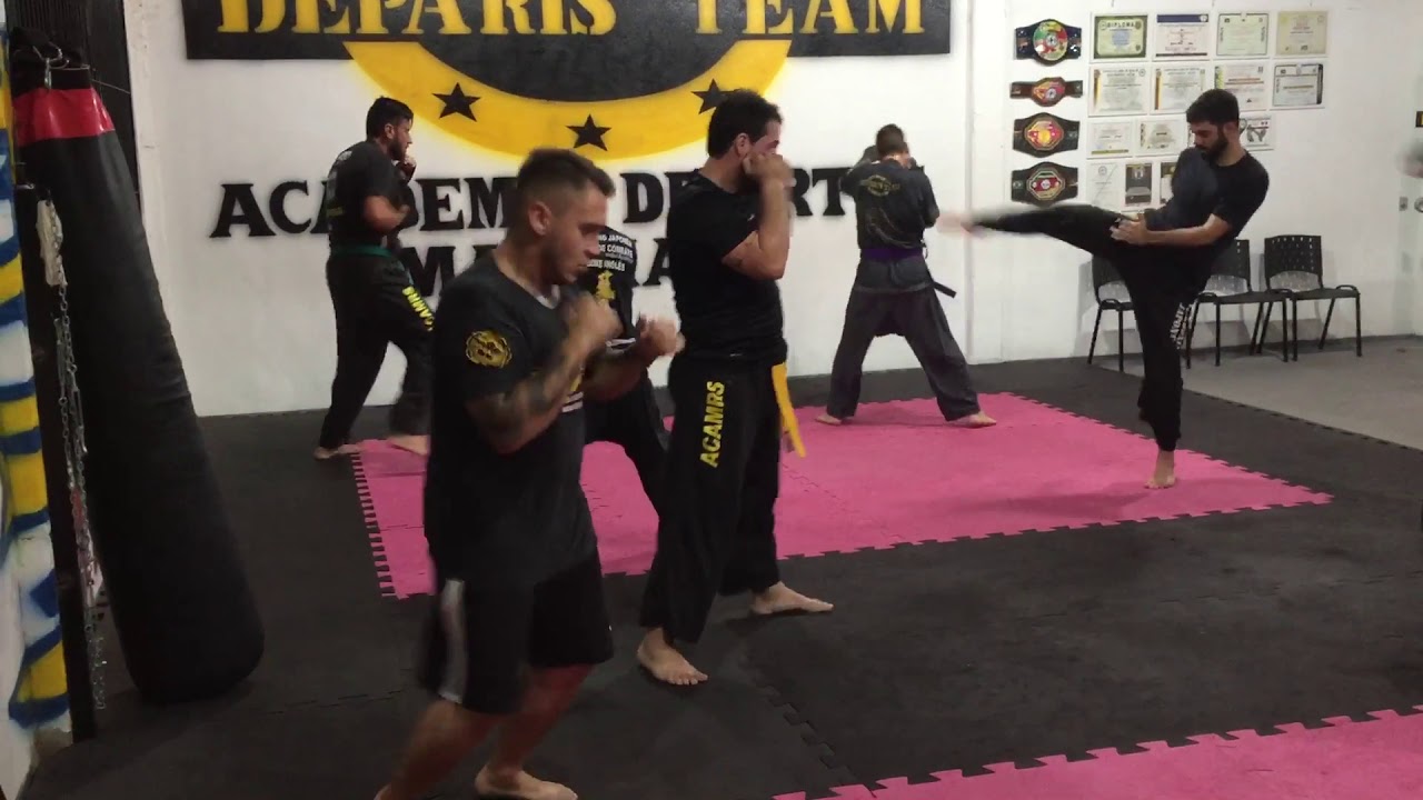 Kickboxing Japon&ecirc;s! Treino de sombra - (Deparis Team)