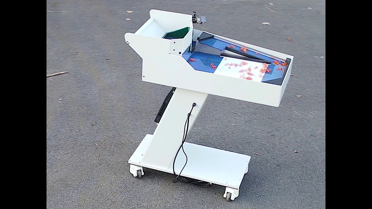 RoboTrak Universal Flex Feeder from RoboShop