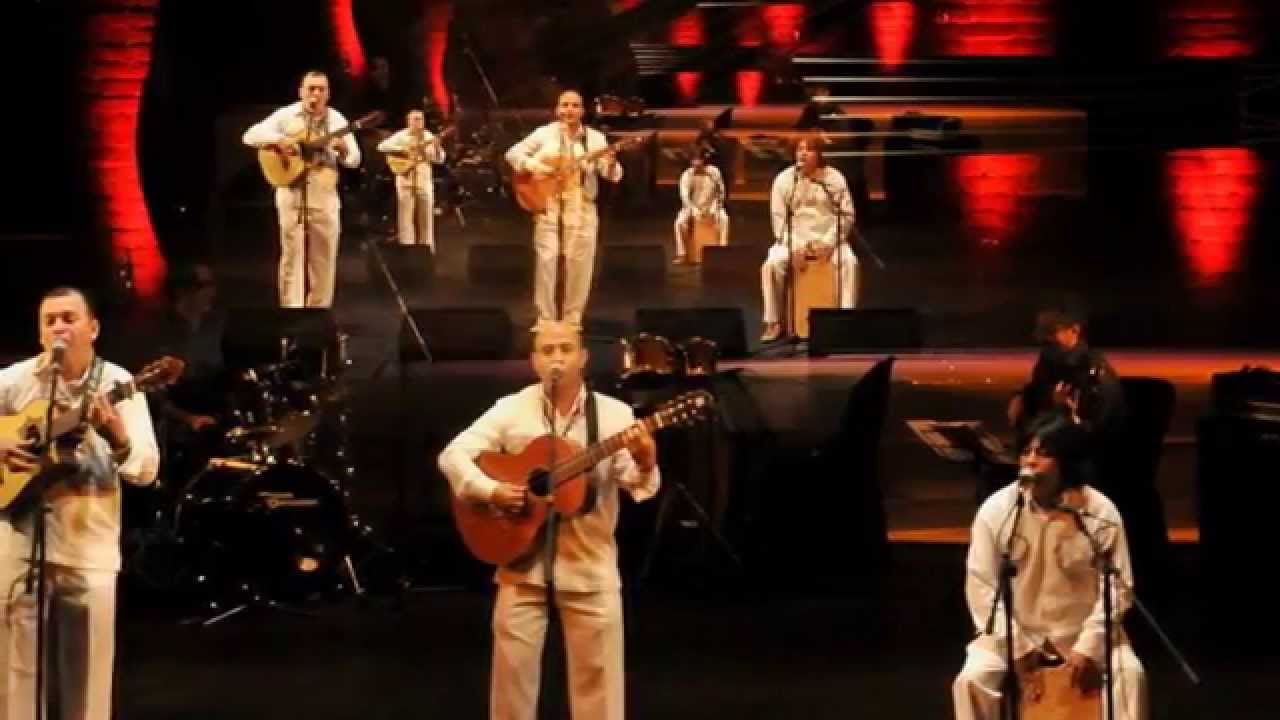 Trío La Escala - Emborrachame de Amor