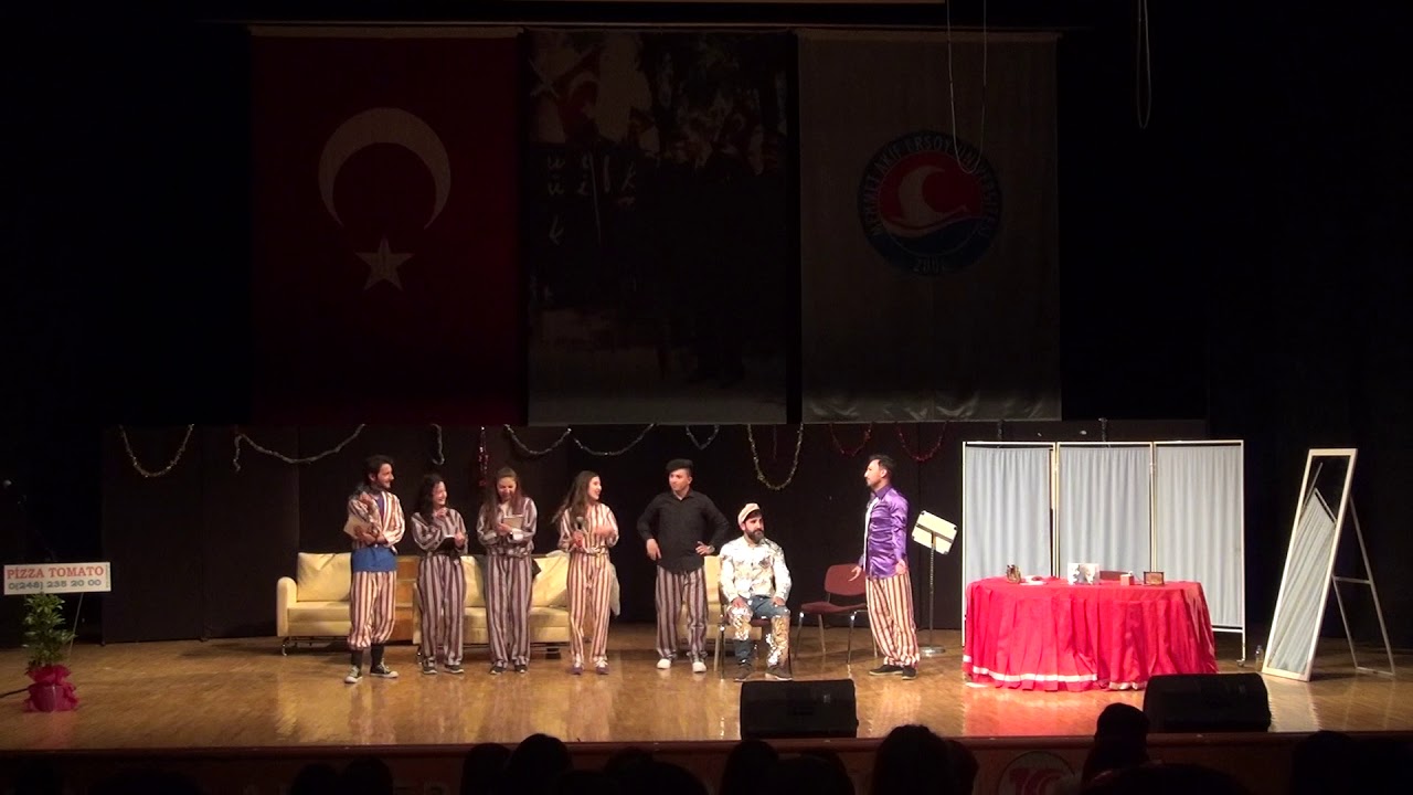MAKÜ TİYATRO TOPLULUĞU DELİ BAYRAMI ( TÜRK ROBOTU 2 )