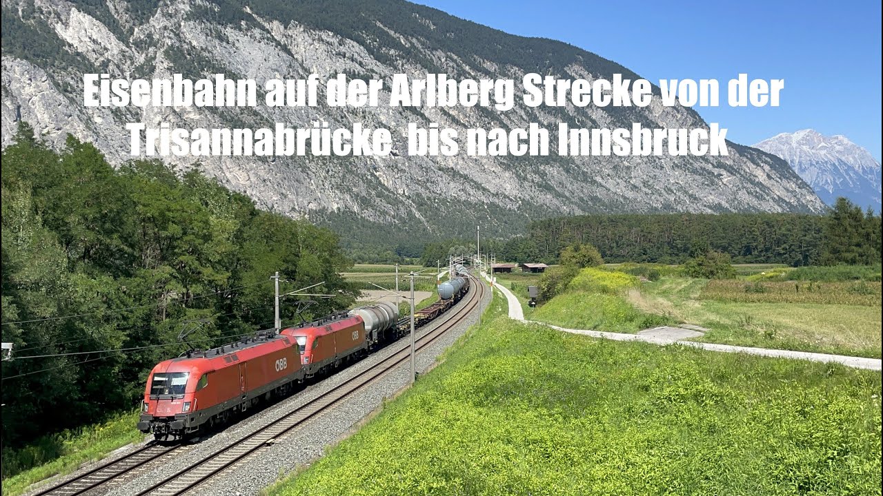 Bunter Zugverkehr auf der Arlberg Strecke von der Trisannabrücke  bis nach Innsbruck Österreich 