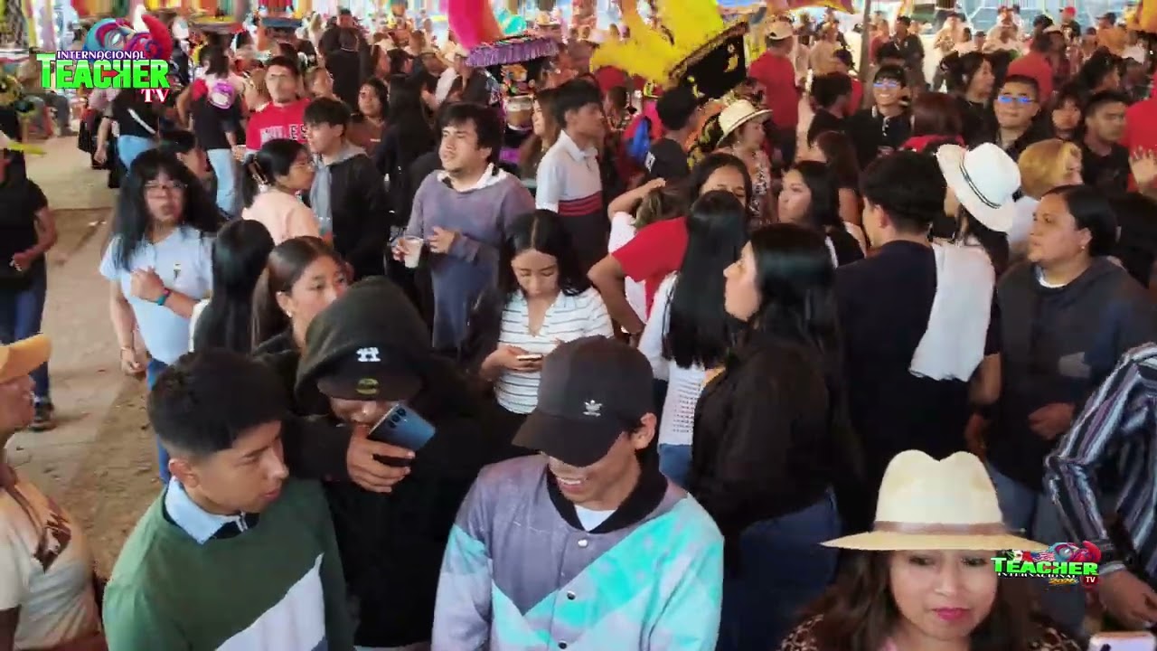 CHELAS GRATIS PA' LOS CHINELOS Y GENTE QUE LOS ACOMPAÑA