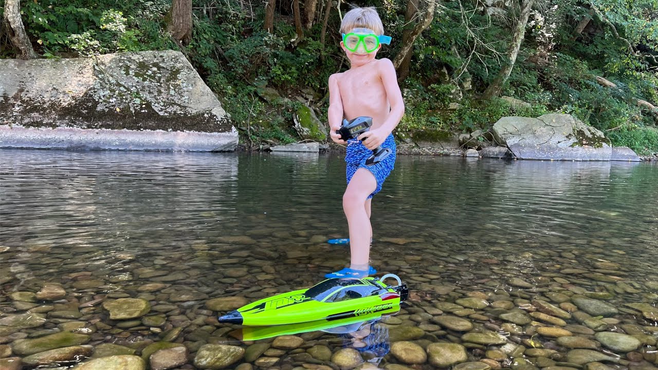 Our New RC Racing Boat Is Super Fast