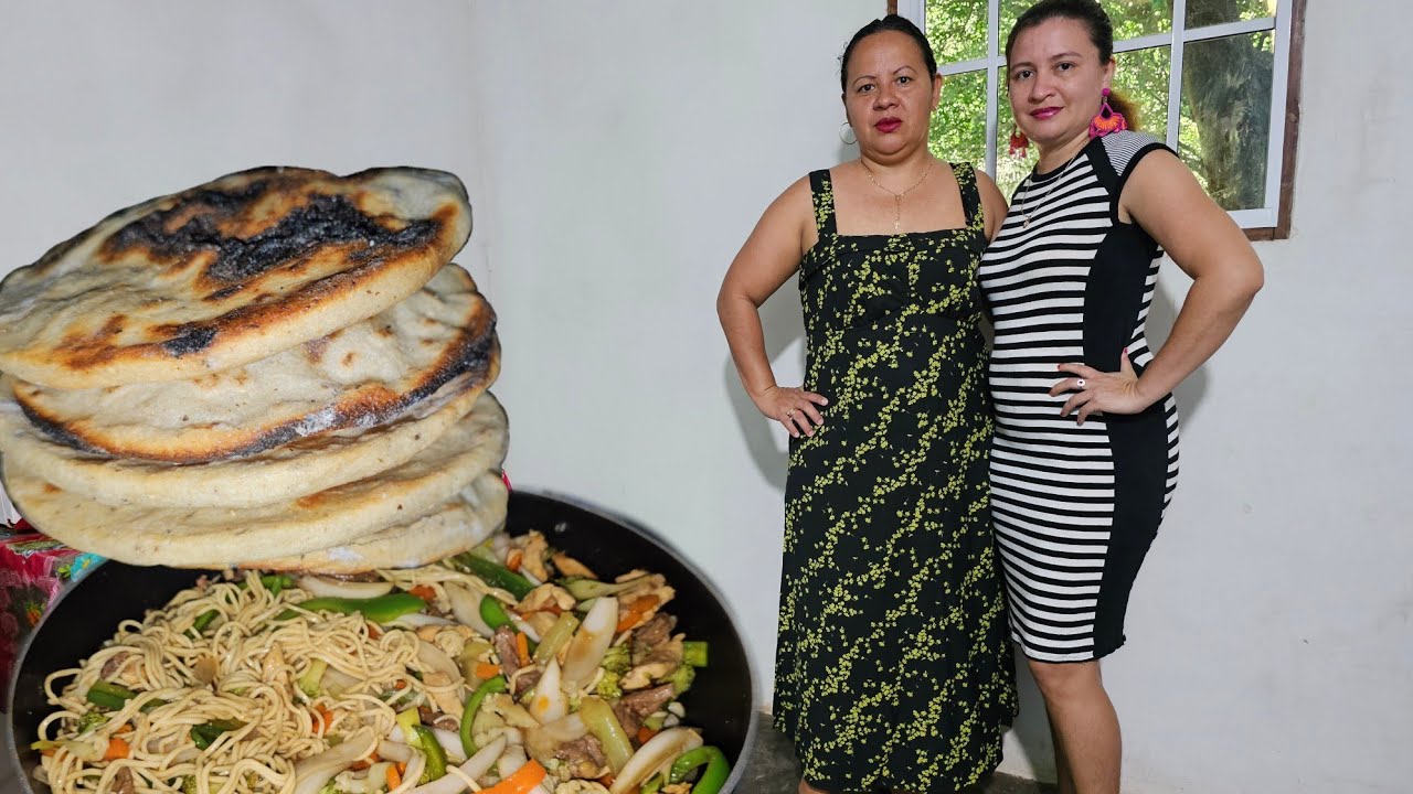 Asi se comporta una SALVADOREÑA EN LA COSINA Chow Mein en casa