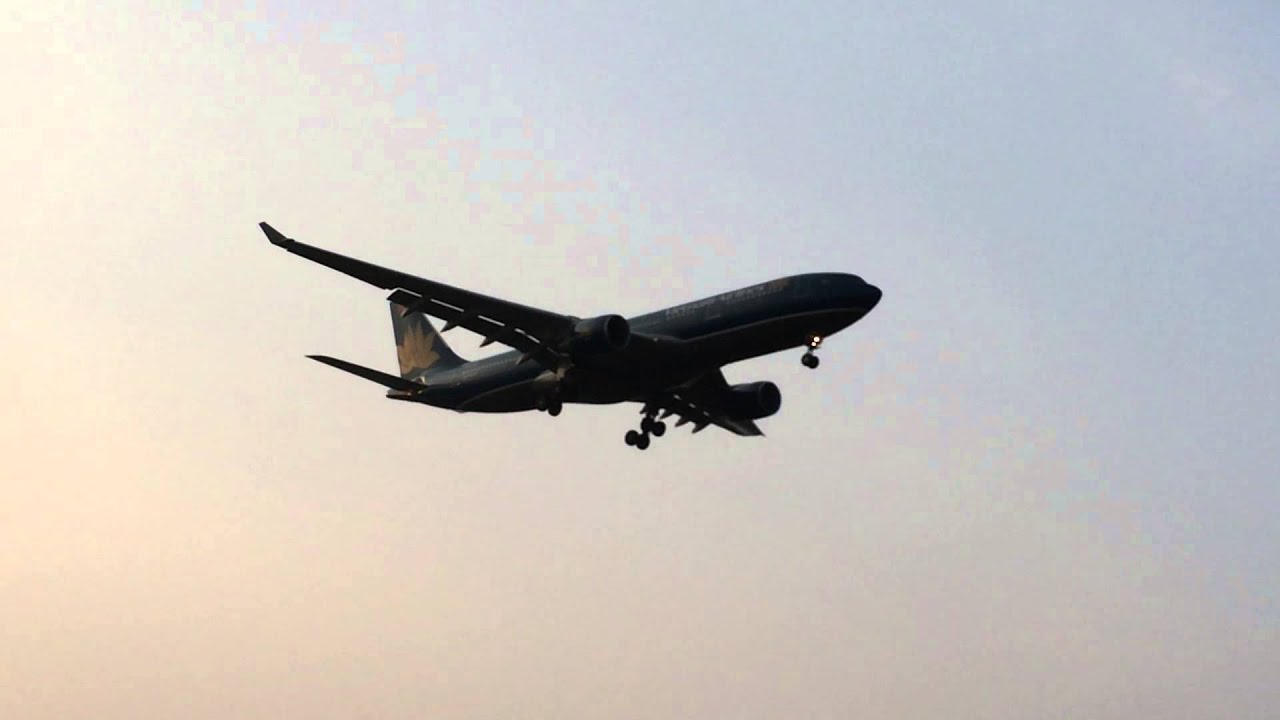 Vietnam Airlines flight 1 - VIP flight landing HAN/VVNB [HD]