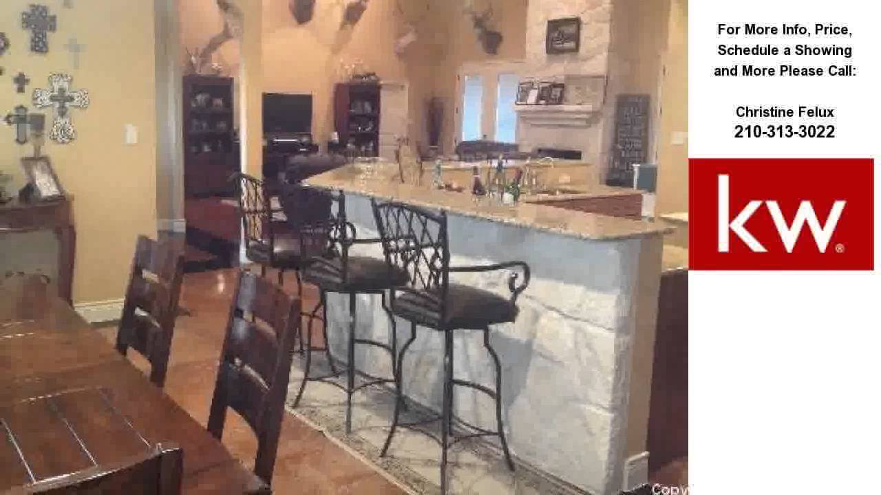 115 SANDY ST, Poth, TX Presented by Christine Felux.