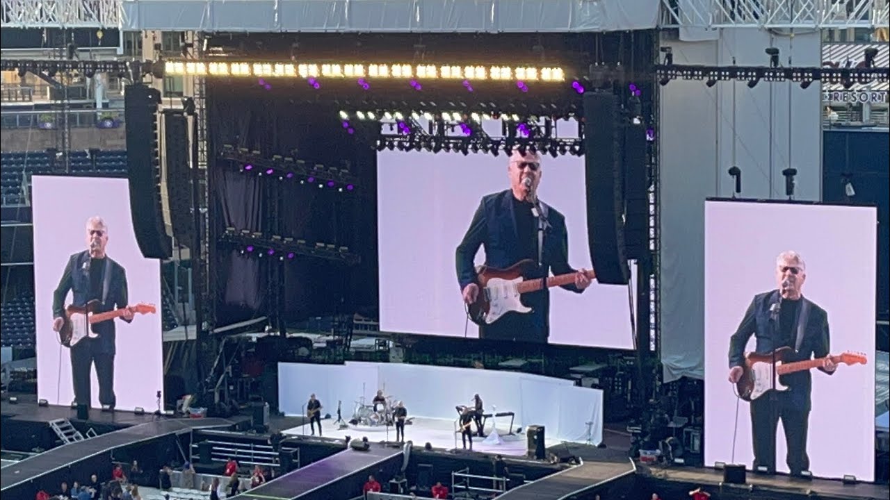 @officialstevemiller at Petco Park on August 30th 2024 #stevemillerband #petcopark