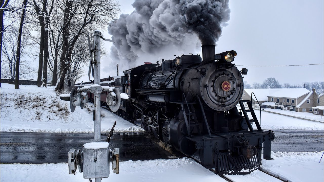 Strasburg Railroad: Steaming in the Snow! 