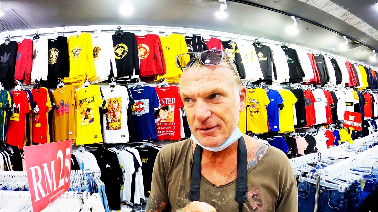 Fake Designer Brands Shopping in Kuala Lumpur, Malaysia