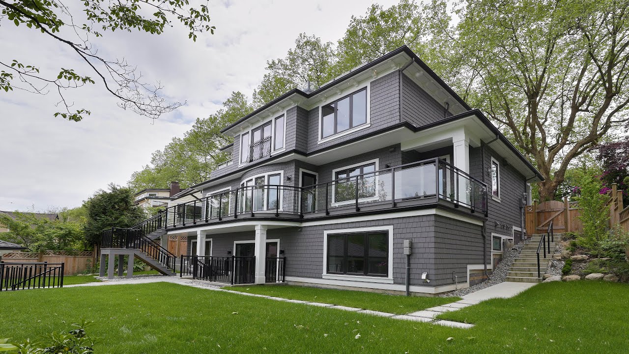 3955 W Broadway, Vancouver West // Victor Kwan