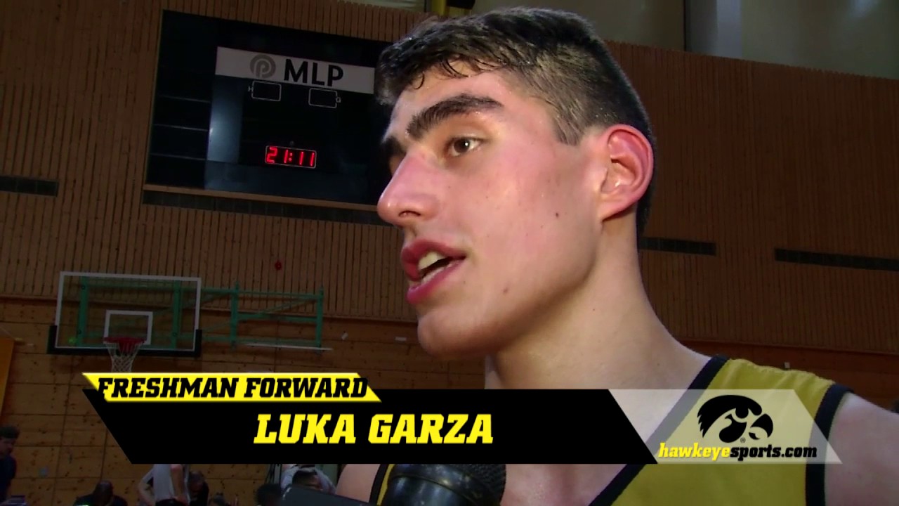 Hawkeyes Win 1st Game of European Trip