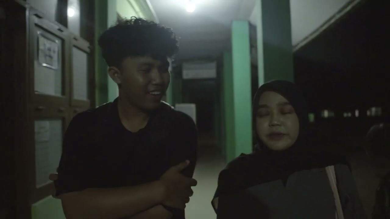 Judul Film : Katanya Dosenku 