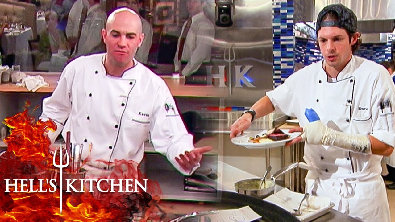 Finalists Show Off Their Leadership Skills | Hell's Kitchen