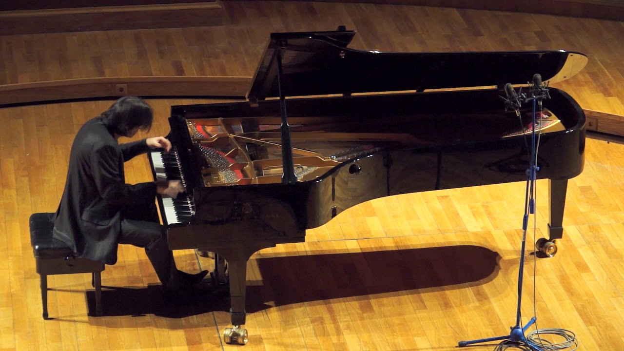 П.Чайковский. Вальс из балета "Лебединое озеро" | аранжировка и исполнение - Карен Корниенко