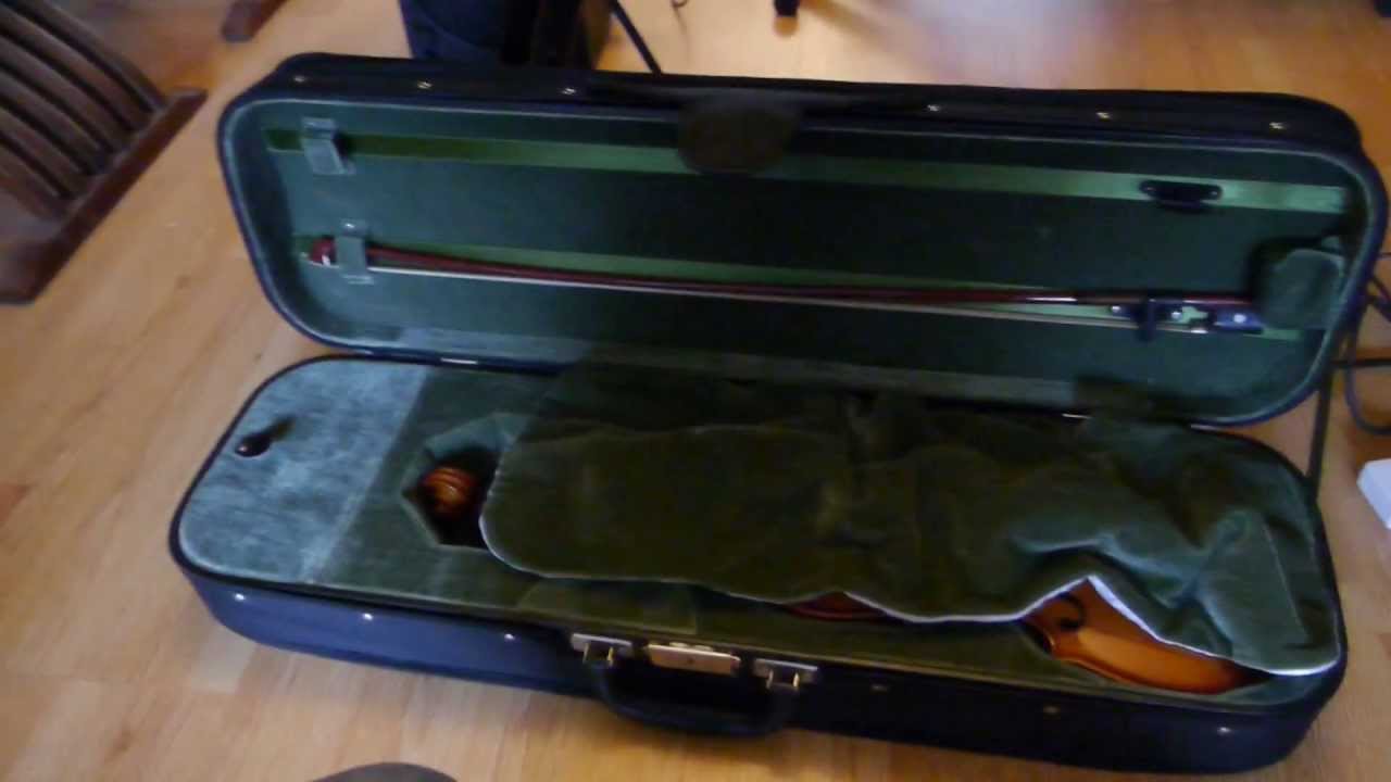 Zeller 4/4 Full-size violin - SELLING VIOLIN OUT-FIT &pound;210
