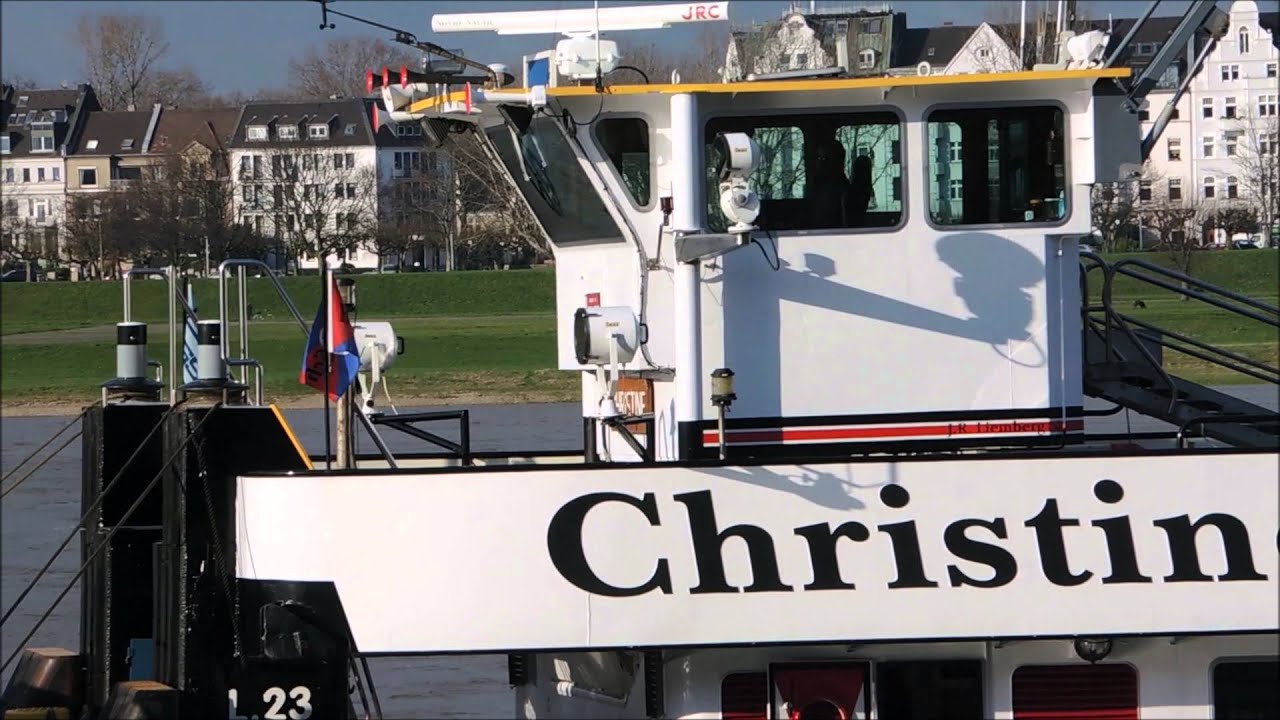 Schubschiff Christine auf dem Rhein