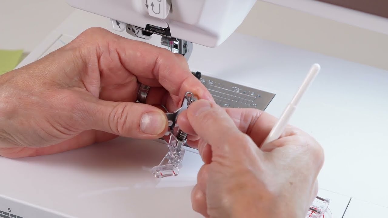 Janome 9410 Tutorial: Free Motion Quilting