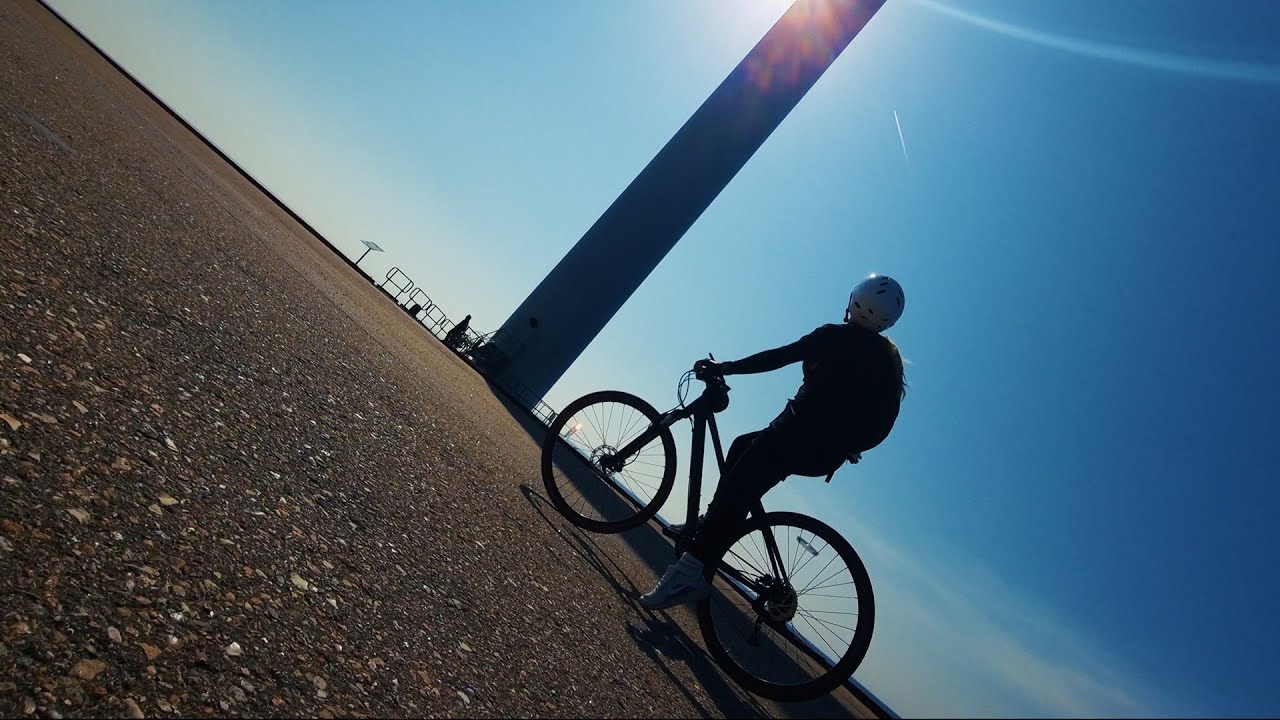 Cycling adventure in Denmark - from Brøndby Havnevej to Dragør Old Town
