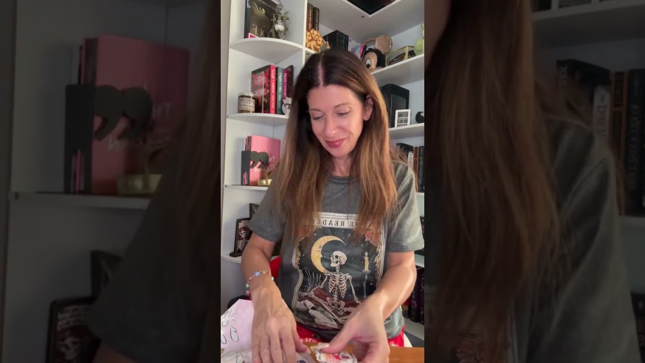 🖤 Blind Date With a Book &mdash; REVEAL 🖤
