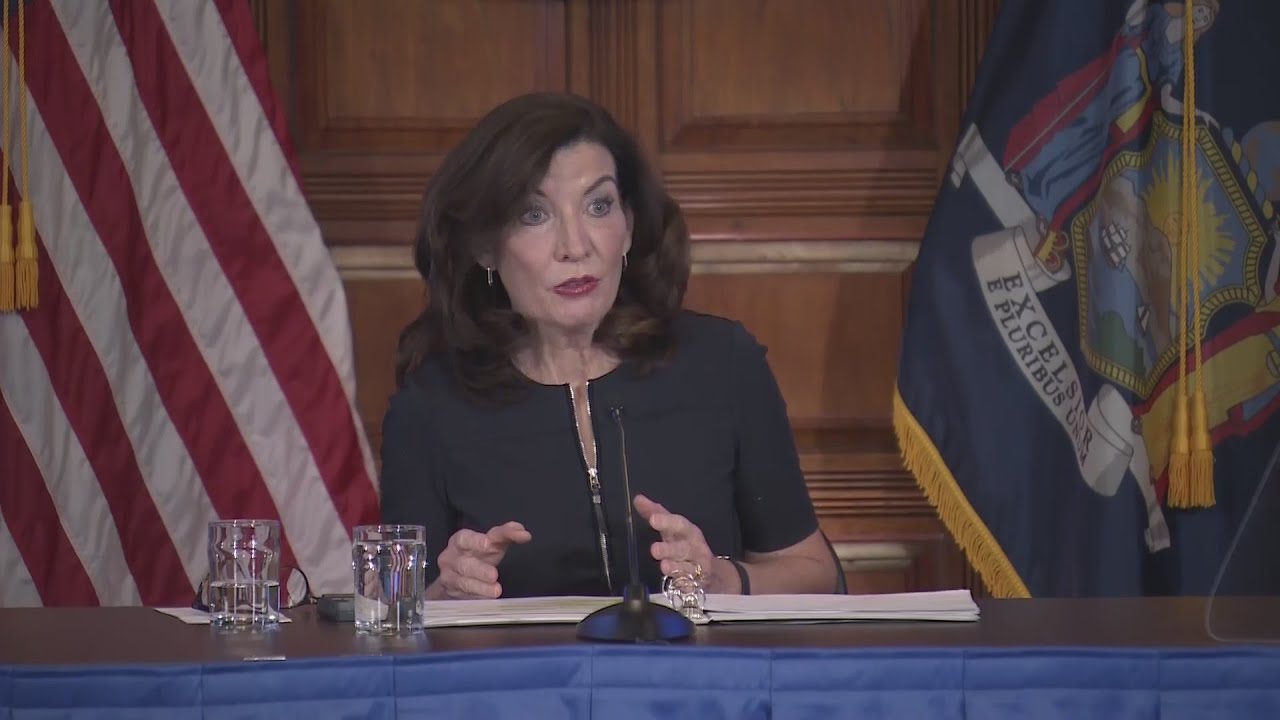 Gov. Hochul updates New Yorkers on COVID-19 pandemic (full press conference) - December 27, 2021