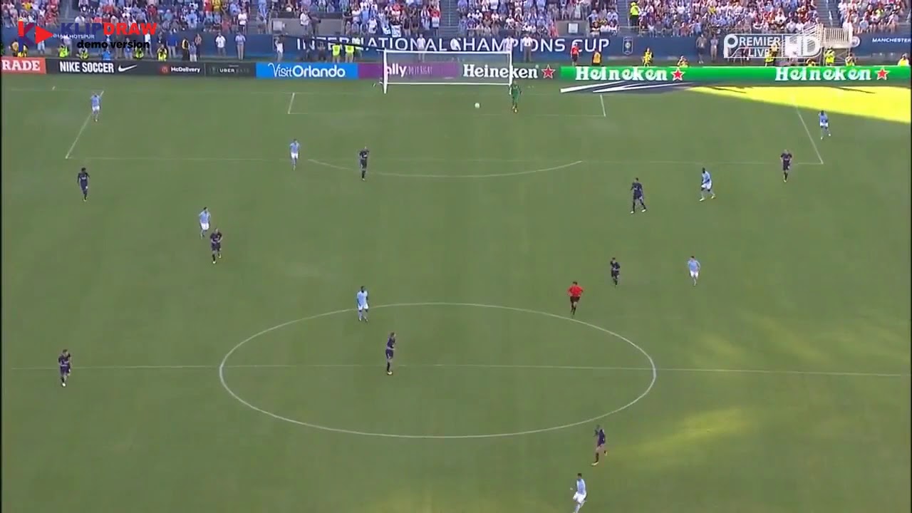 AMAZING GOAL KICK BY EDERSON