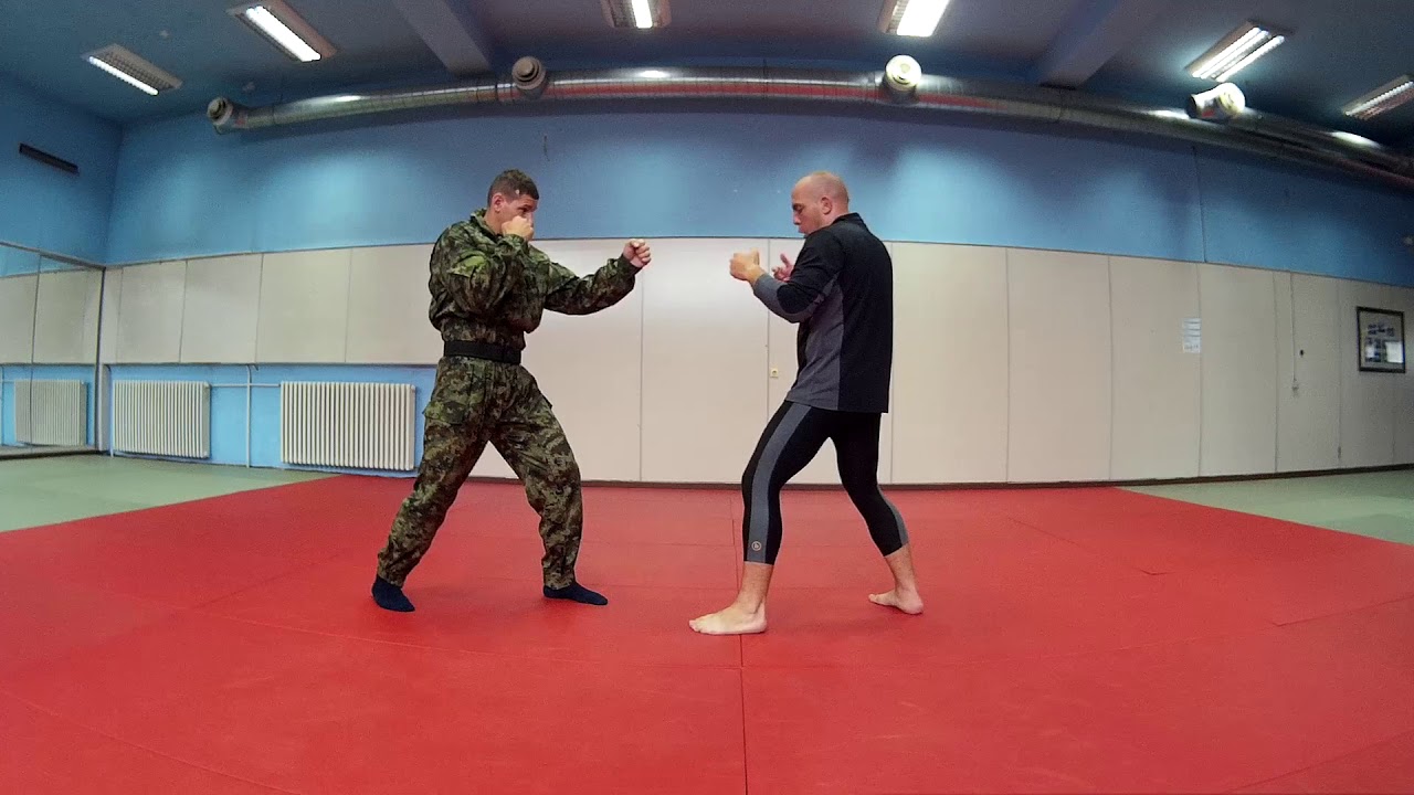 KIK BOKS SPECIJALNA FIZICKA OBUKA