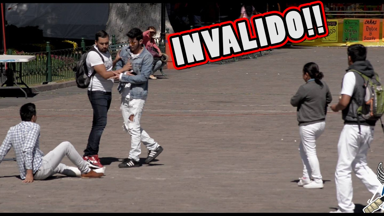 BULLYING A UN INVALIDO (EXPERIMENTO SOCIAL)