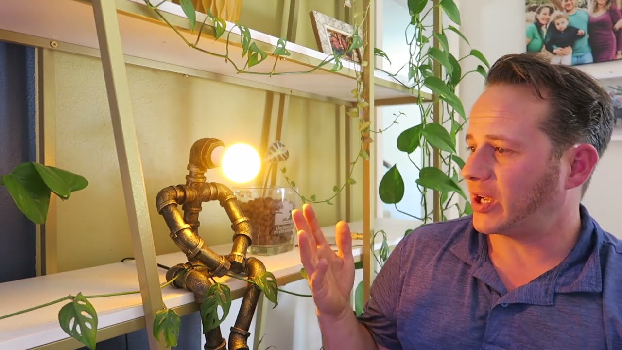 Neporal Amber Light Bulbs Review! Great For Helping With Sleep