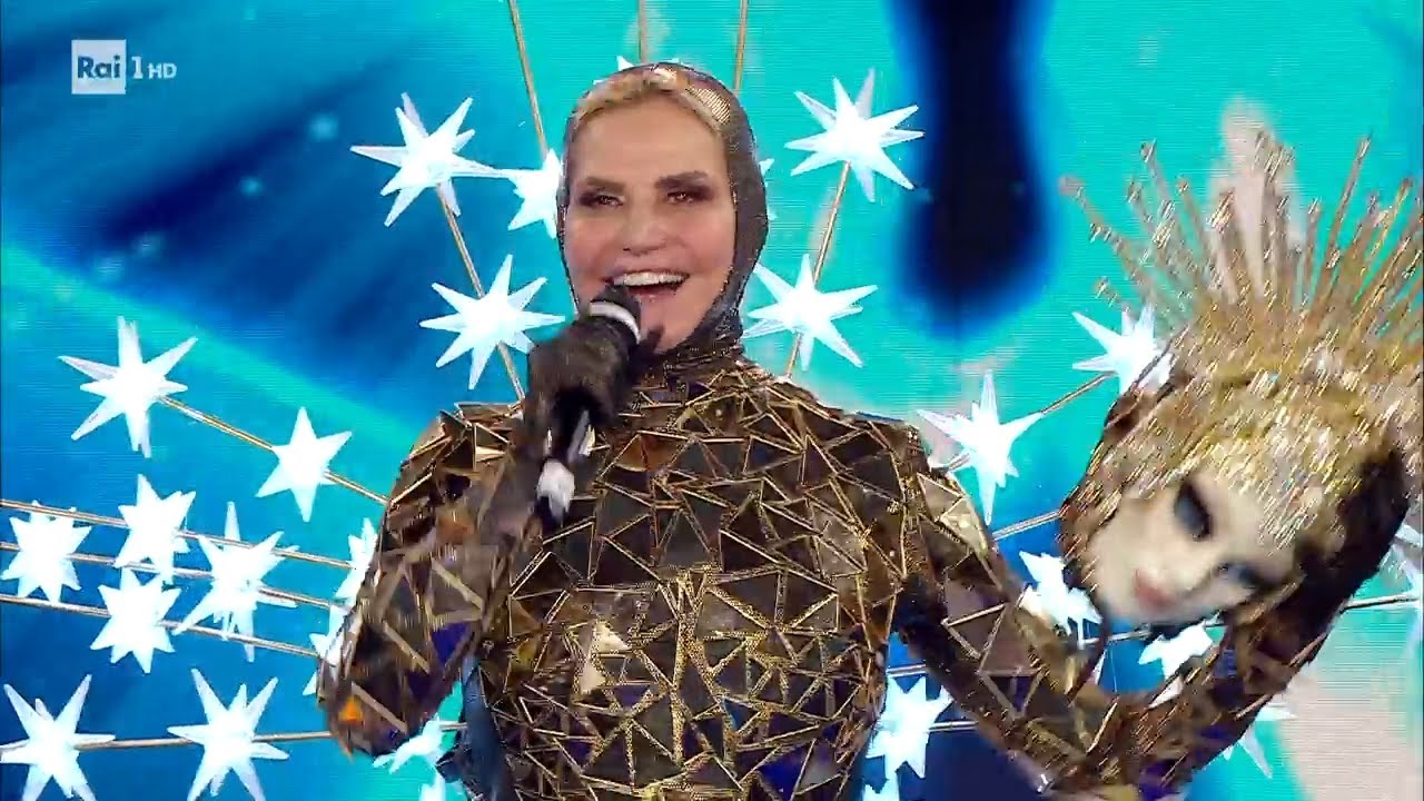Giù la maschera per Stella - Il cantante mascherato 22/04/2023