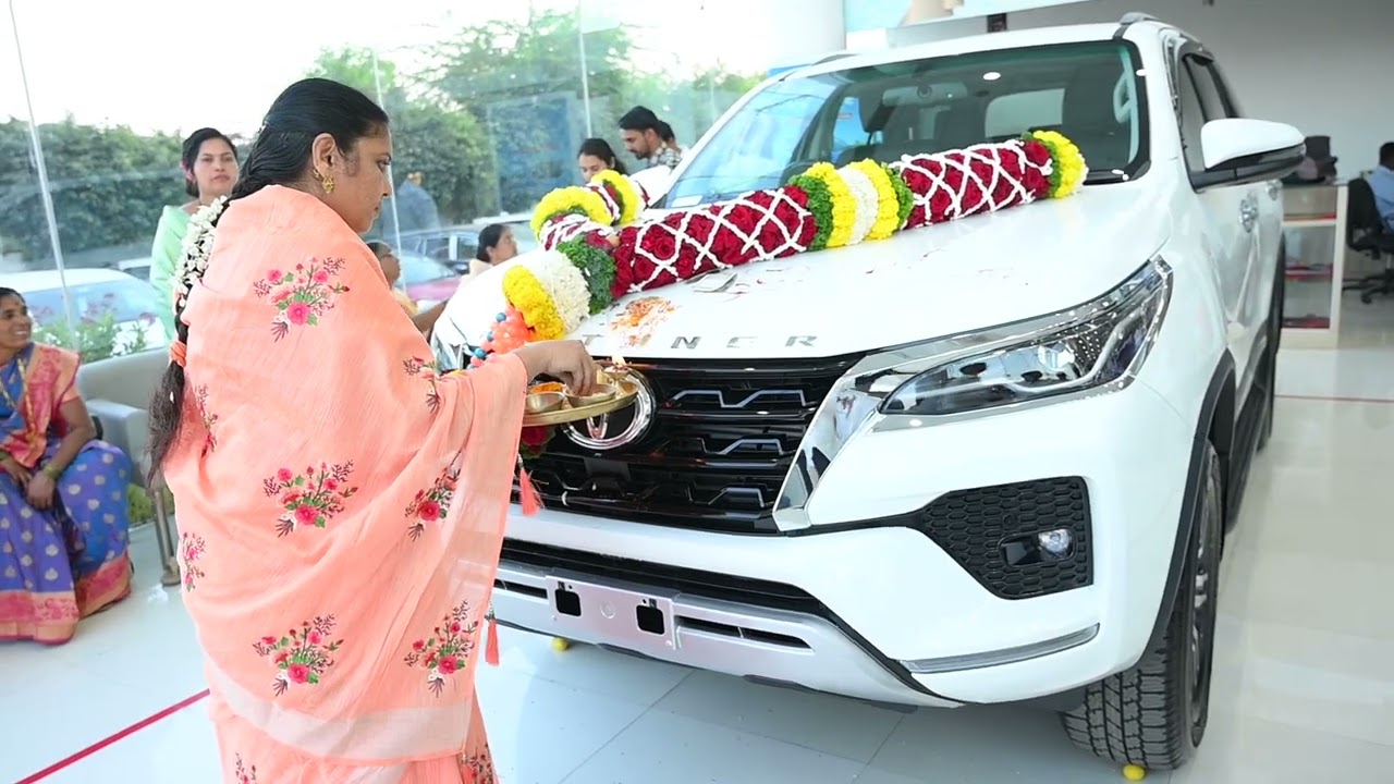 Fortuner car delivery cinematic shoot MD Photography 9595 07 03 04